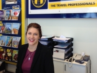 2 - Hollie Auret Travel Agent